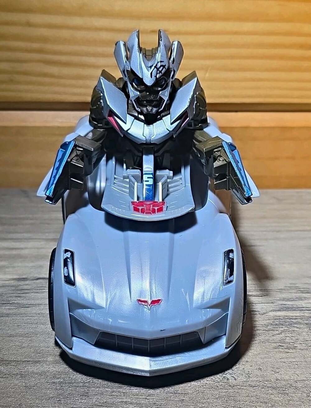 Hasbro Transformers Sideswipe Transforming Car Action Figure 2008